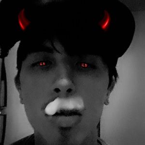 Meet your Posher, Devin